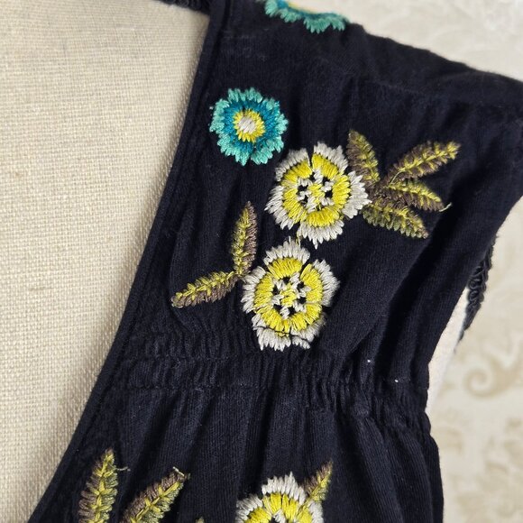 Johnny Was Size Medium Black Double Vneck Floral Embroidered Dress Sleeveless - Picture 3 of 16